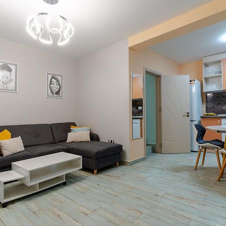 Mirela Guest Apartment เวลีคอเทอร์โนโว ภายนอก รูปภาพ