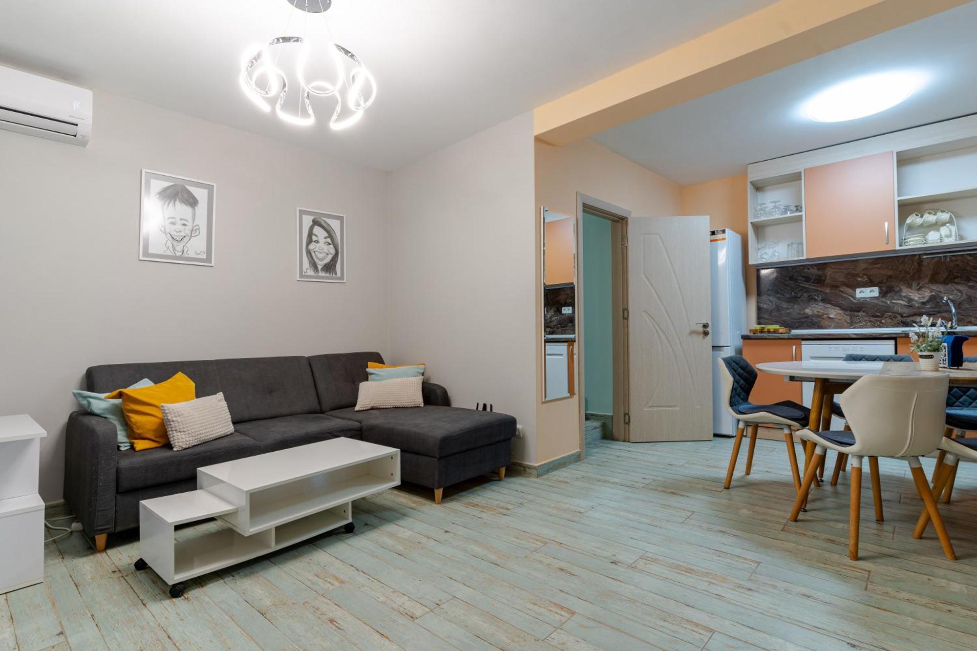 Mirela Guest Apartment เวลีคอเทอร์โนโว ภายนอก รูปภาพ